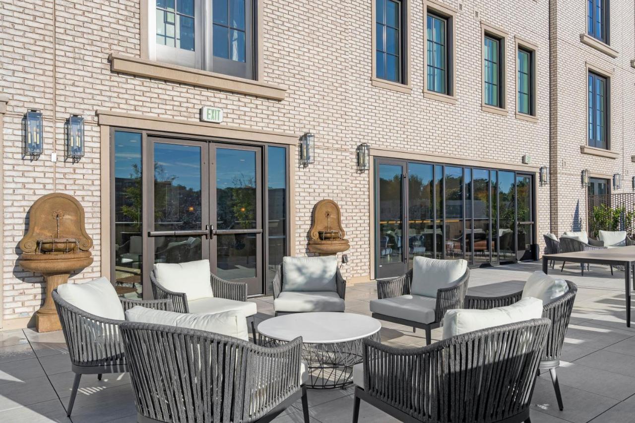 The Shepherd Hotel Downtown Clemson Exterior photo